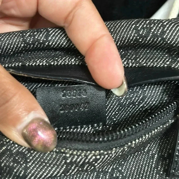 Gucci waist/sling bag - Picture 5 of 8